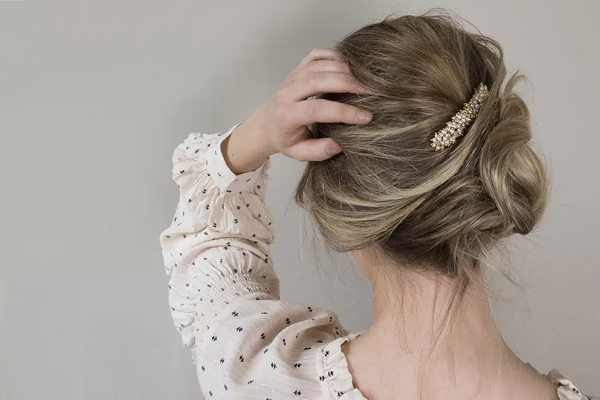 Peigne pour mariée avec perles nacrées