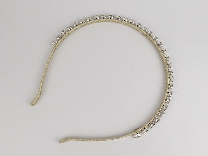 Bijou de tête pour une mariée fait main par Atelier Araçari